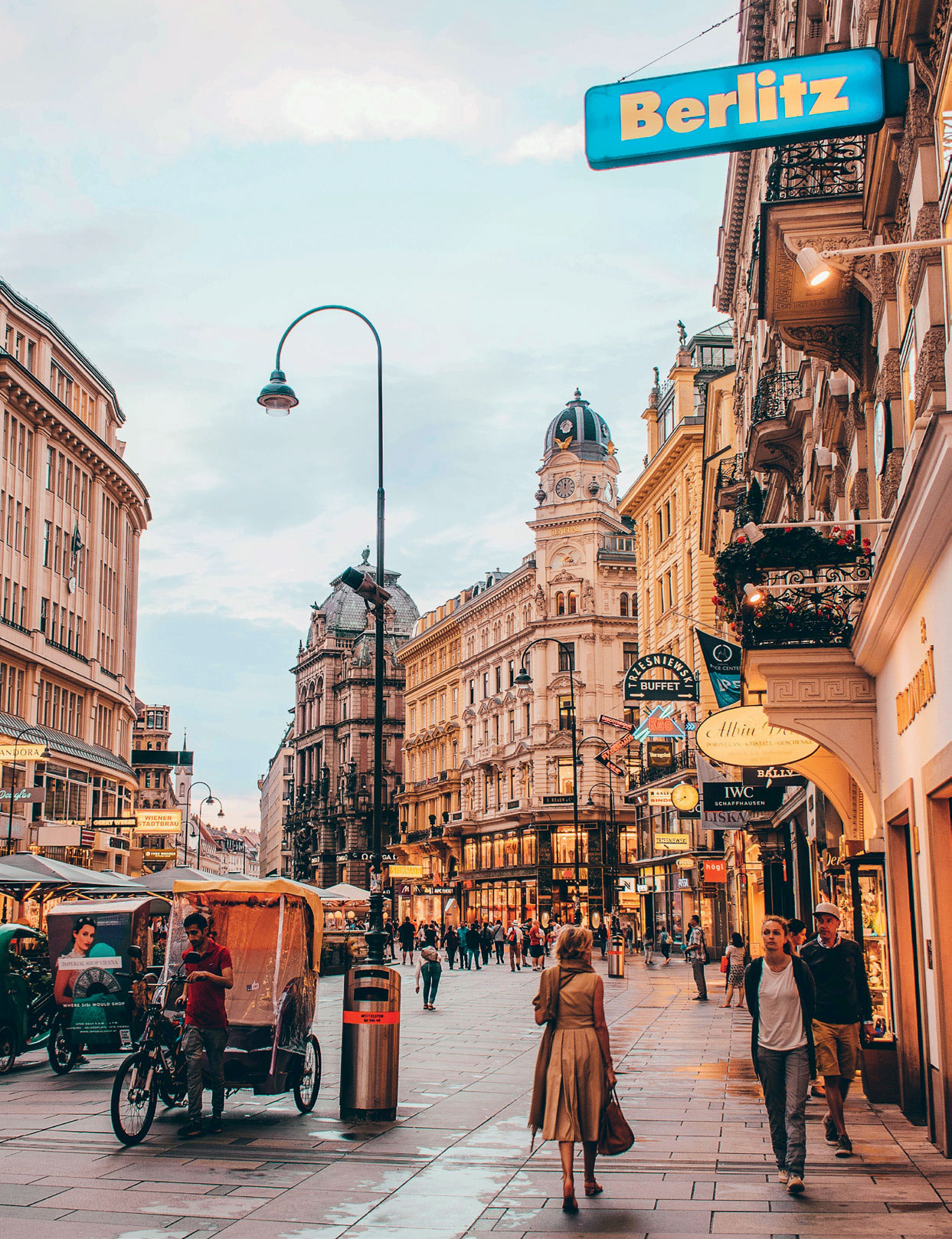 Air-India-In-flight-Magazine-Vienna-article-2